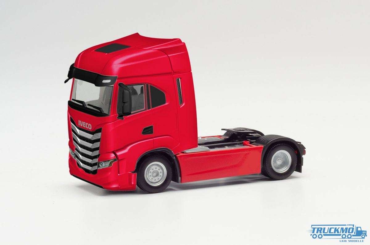 Herpa Iveco S Way truck tractor red 313452
