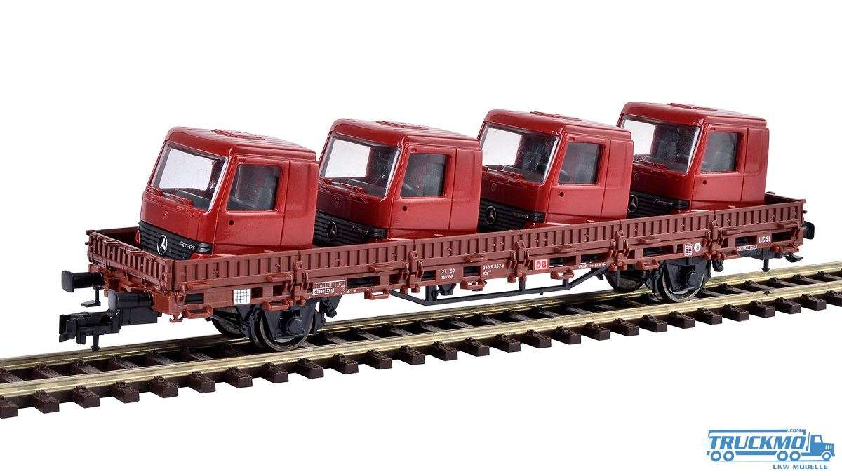 Kibri low side car loaded with cabs 26253