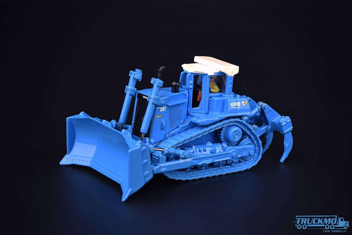 Diecast Masters GMB CAT D9T Track-Type Tractor 31-0244