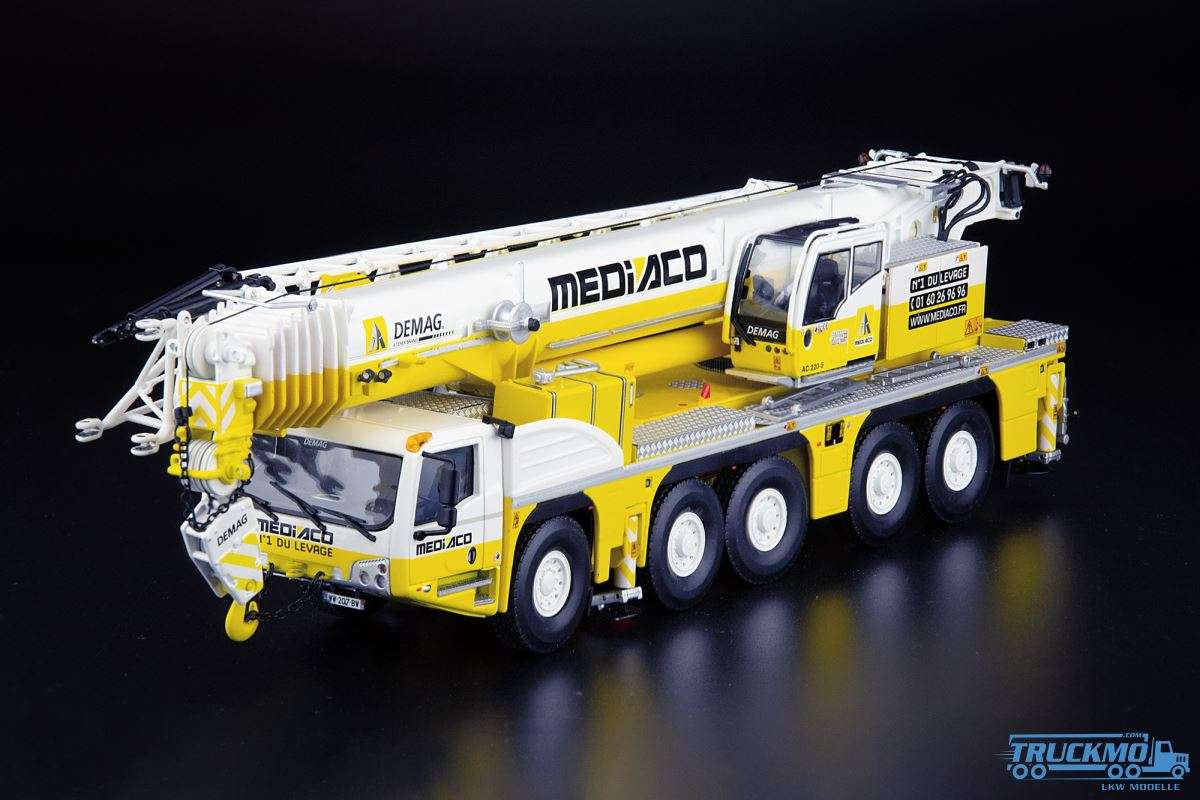 IMC Models Mediaco Demag AC220-5 33-0118