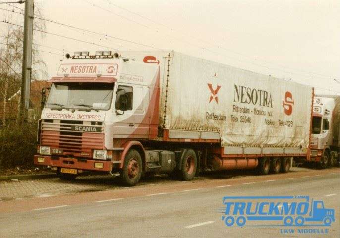 Tekno Holtima Nesotra Scania 2-Serie curtainside semitrailer 82167