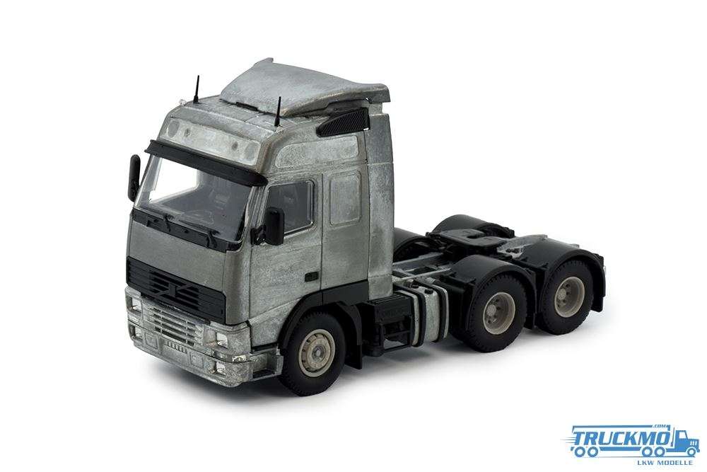 Tekno Bausätze Volvo FH01 Globetrotter 6x4 chassis 83664