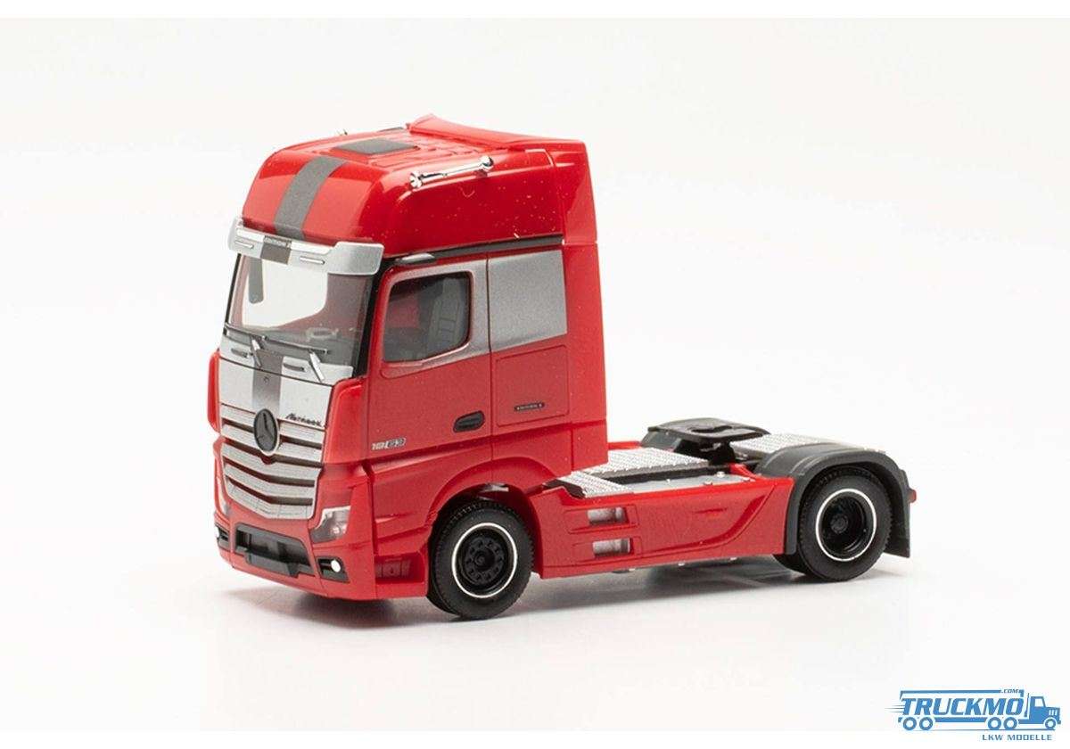 Herpa Mercedes Benz Actros 18 Gigaspace Edition 3 red 315852