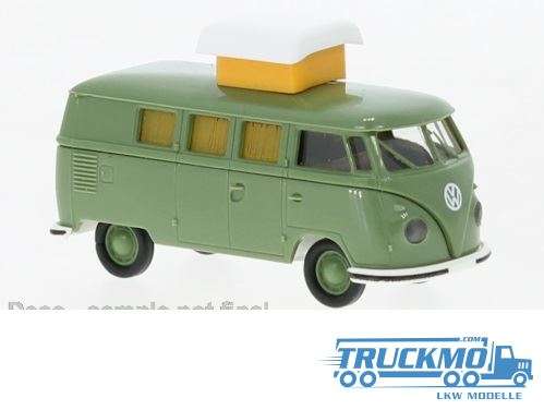 Brekina Volkswagen T1b Camper 1960 grün 31616