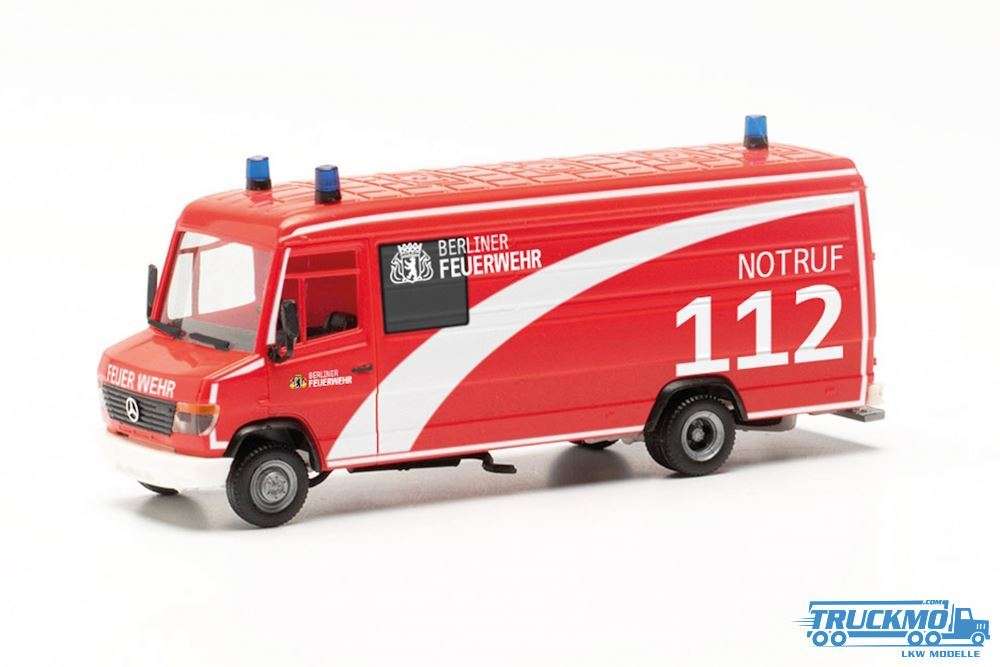 Herpa Berliner Feuerwehr Mercedes Benz Vario box 097444