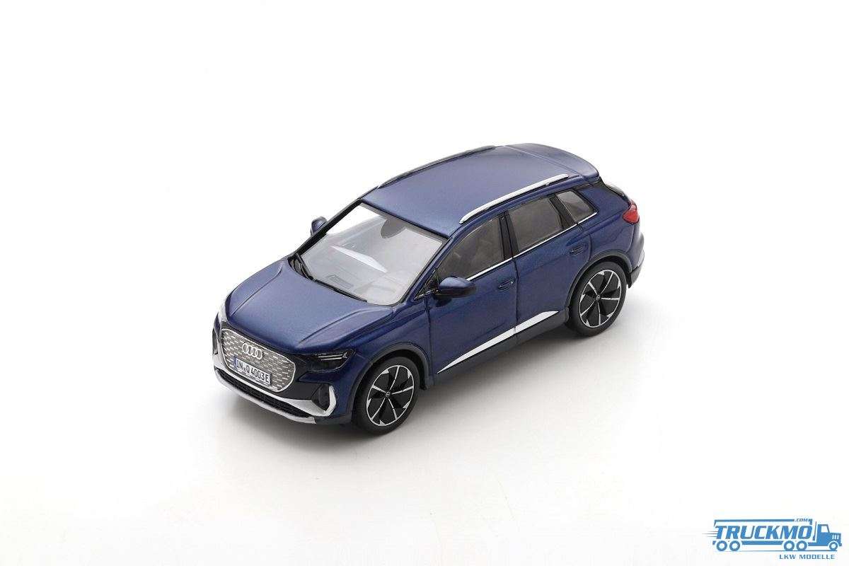 Schuco Audi Q4 e-tron 2023 blue 450755800