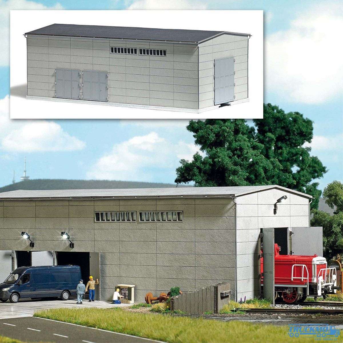 Busch prefabricated concrete hall with siding 1398