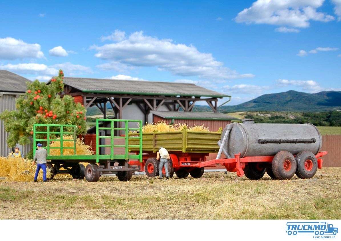 Kibri Landwirtschaftliche Anhänger 3 Stück 10908