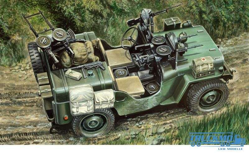 Italeri Commando Car 320