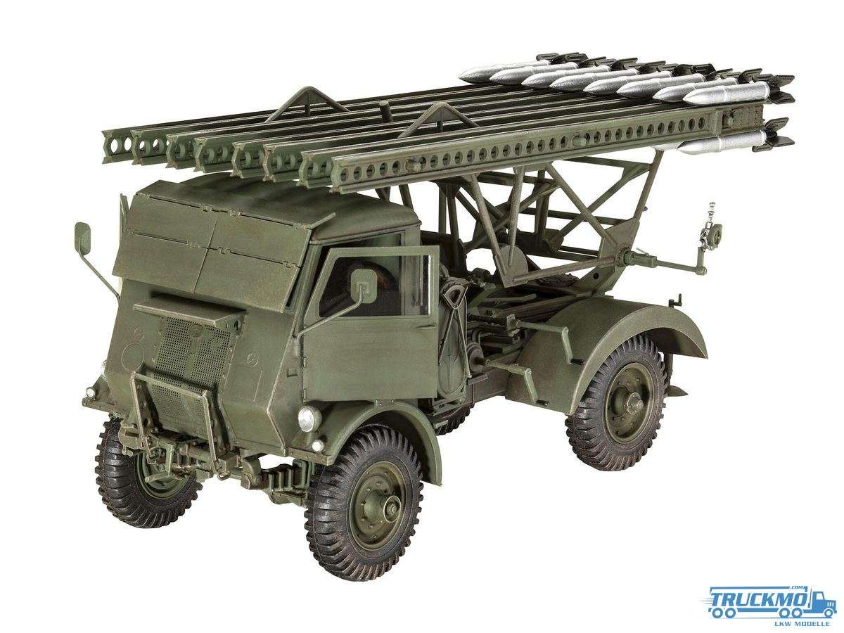 Revell Autos BM-13-16 on W.O.T.8 chassis 03338
