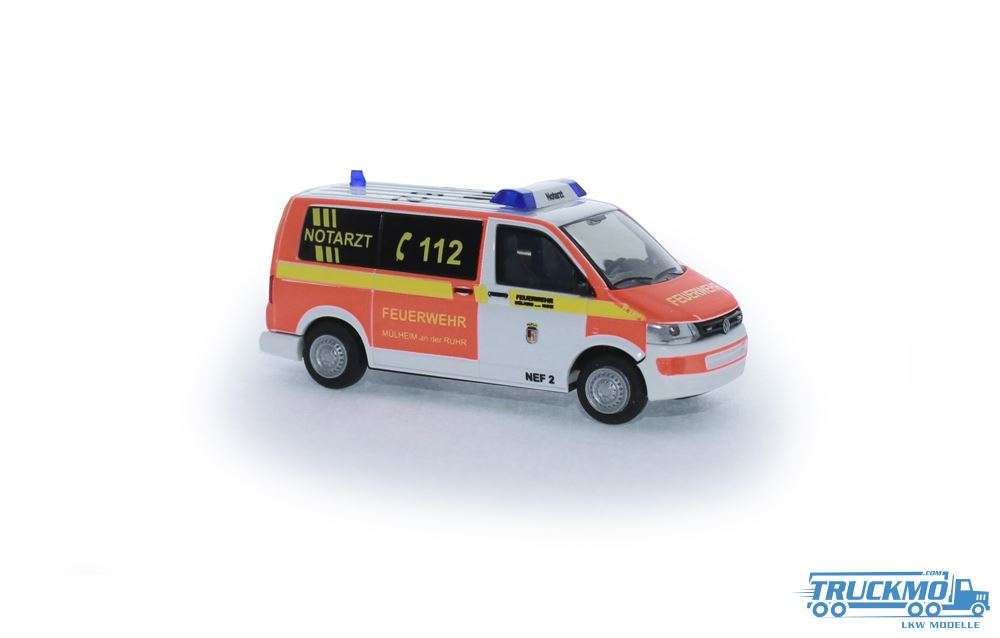 Rietze Freiwillige Feuerwehr Müllheim / Ruhr Volkswagen T5 10 emergency doctor 53445