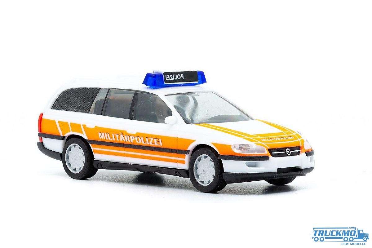 ACE Arwico Collectors Edition Militärpolizei Opel Omega 885107