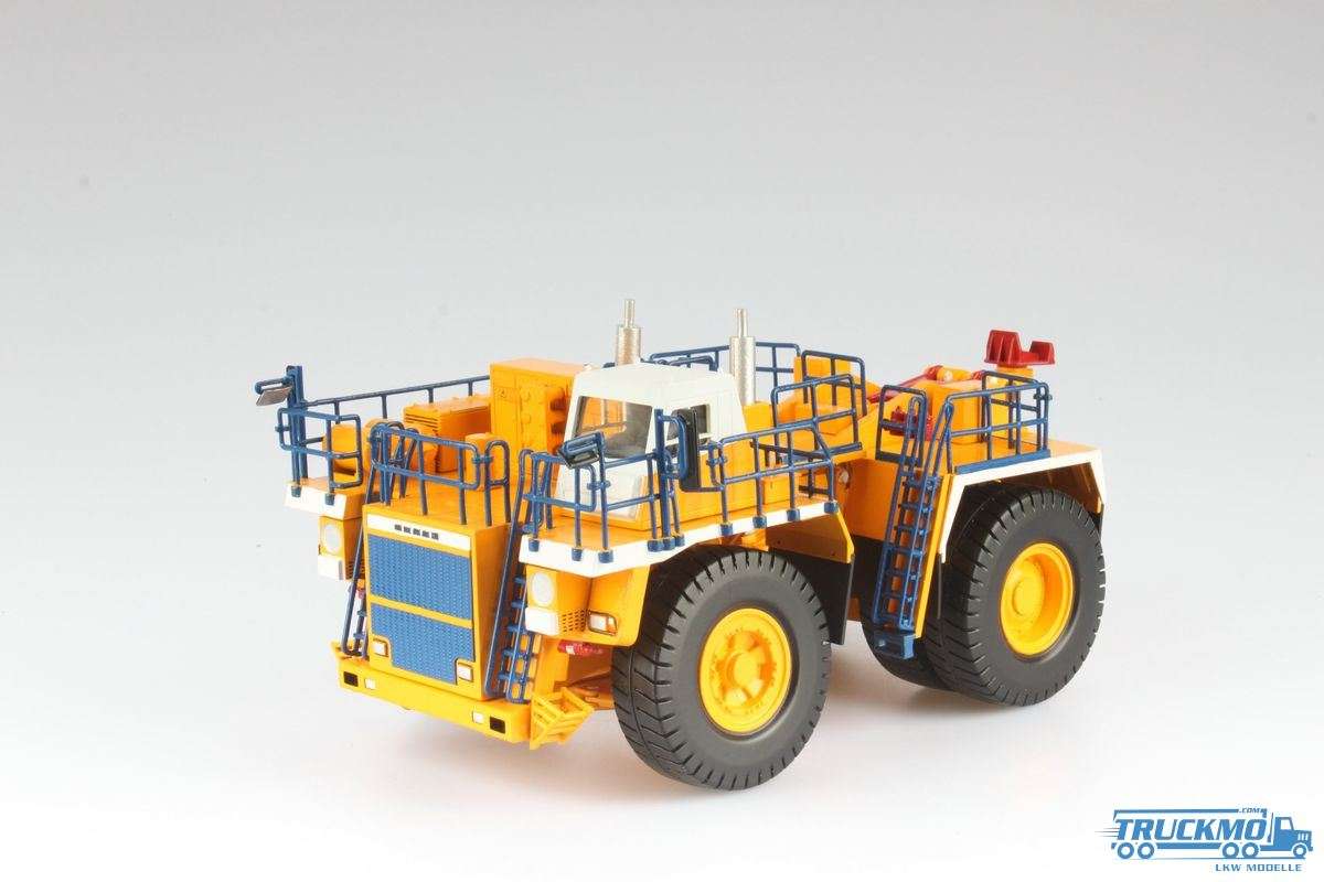 Diecast Masters Belaz 74131 Recovery Truck 120 to 74131