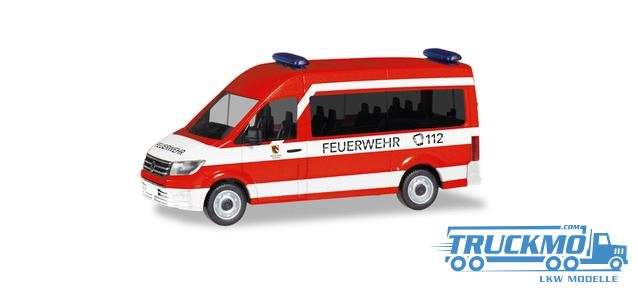 Herpa Feuerwehr Nürnberg-Neunhof Volkswagen Crafter Bus Hochdach Mannschaftstransportwagen 095013