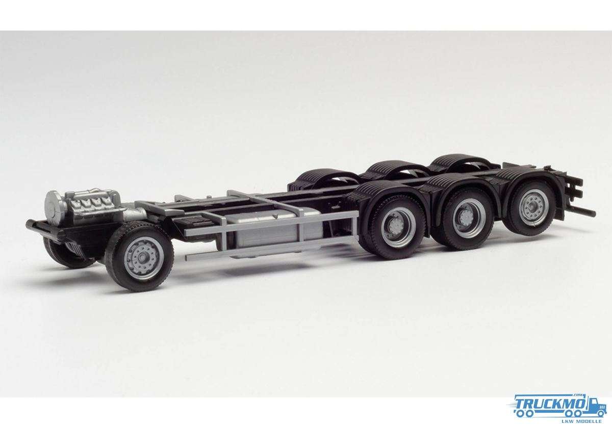 Herpa parts service chassis truck 4-axle Scania CR / CS 085182