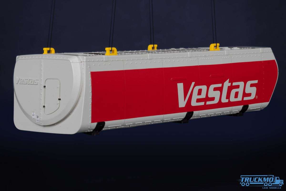 IMC Vestas Turbine red 33-0205