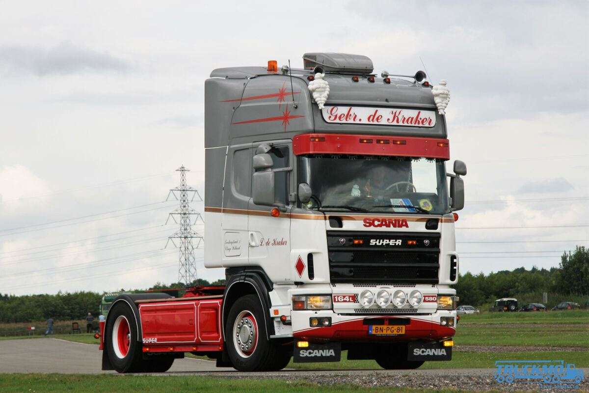 WSI De Kraker Scania R4 Topline 4x2 01-4104