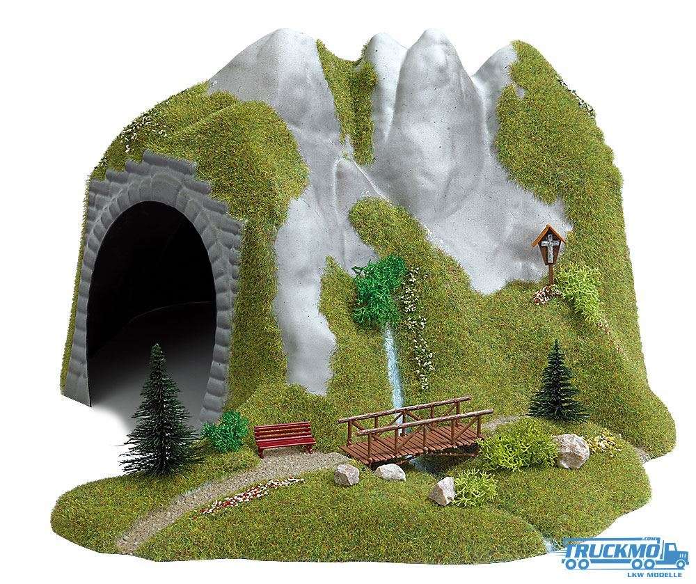 Busch Tunnel mit Bach und Holzsteg H0 1:87 3016