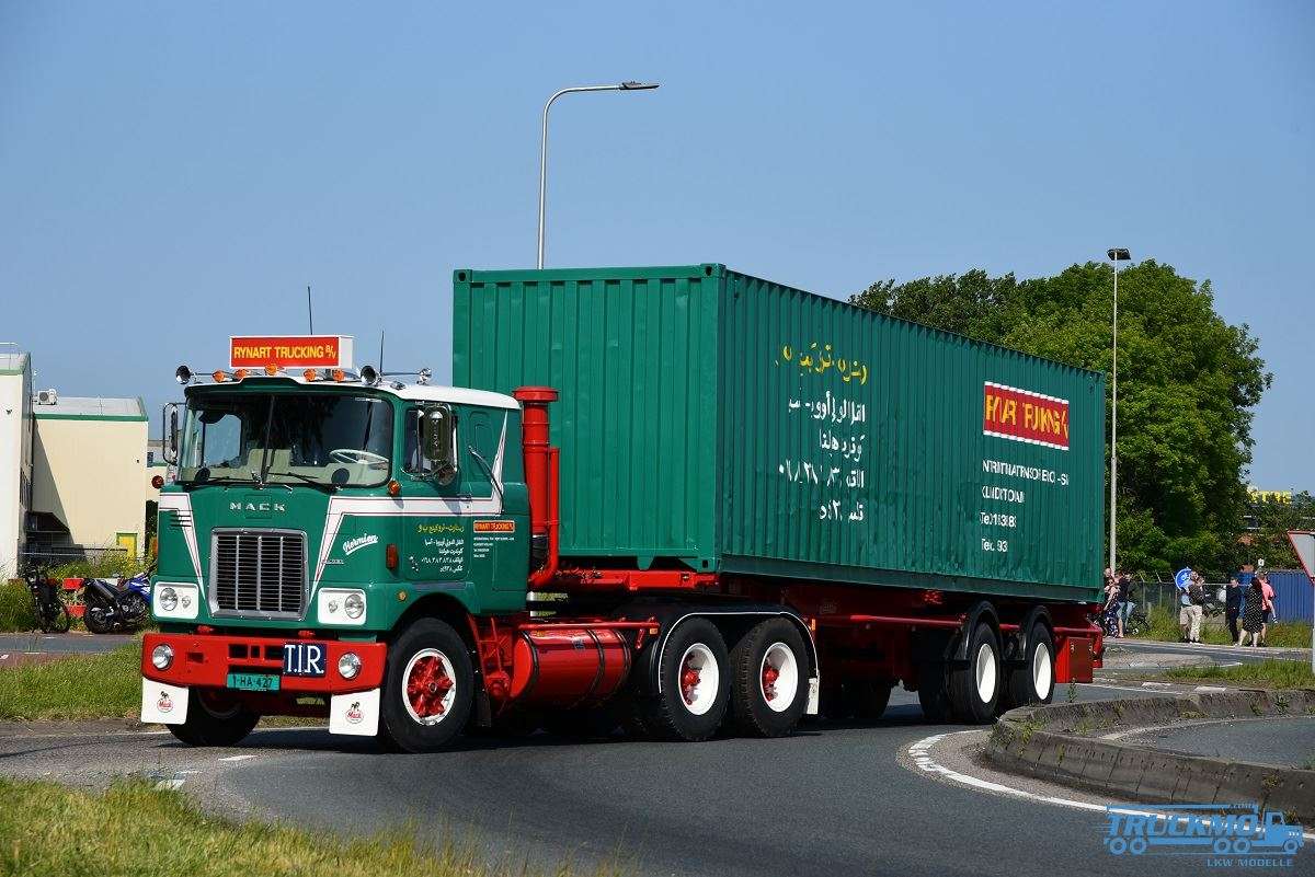 Tekno Rynart Mack F700 40ft container trailer 85411