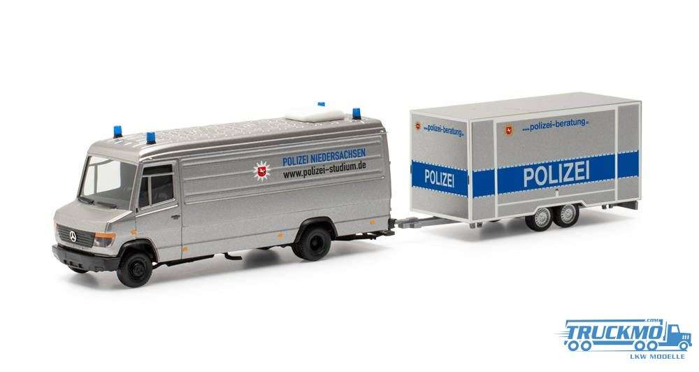 Herpa Polizei Hannover Mercedes Benz Vario lang with trailer 941372
